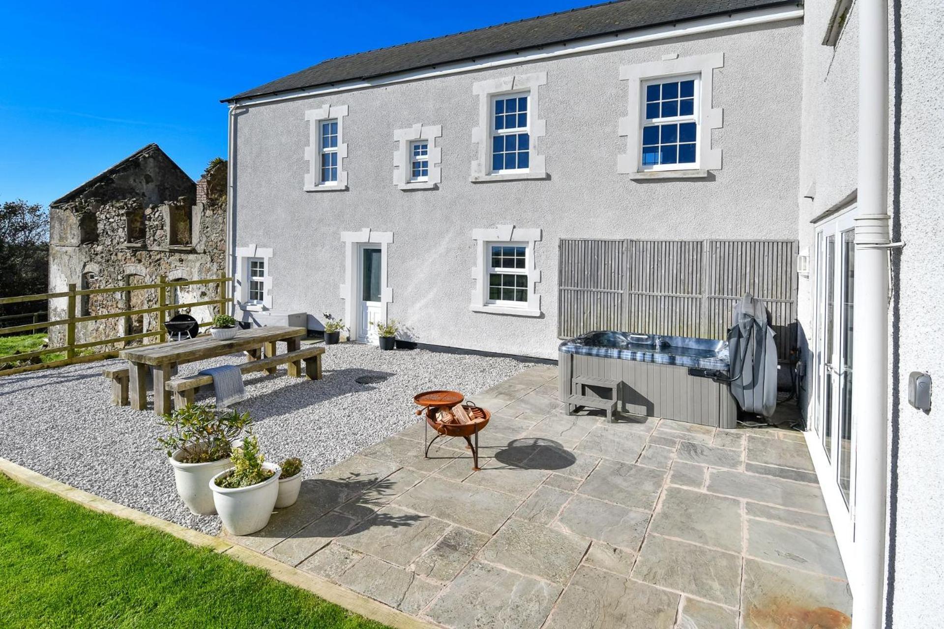 Ty Carmel - Carmel House Villa Llannerch-y-medd Eksteriør billede